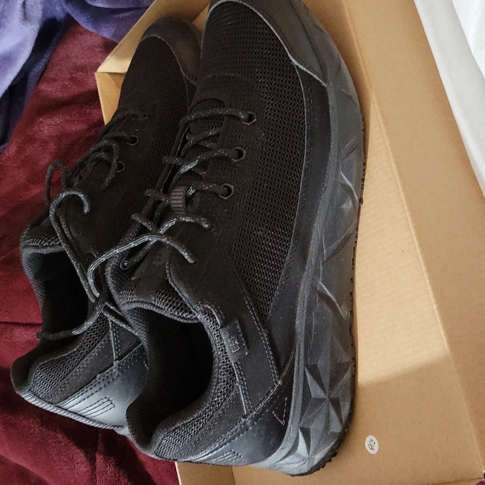 Sneakers, Profuse speed FX Shoes CAT. Wmns 11 Men's 9 - Picture 4 of 7